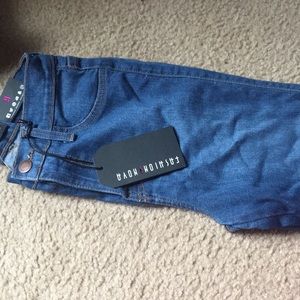 2 pairs of jeans